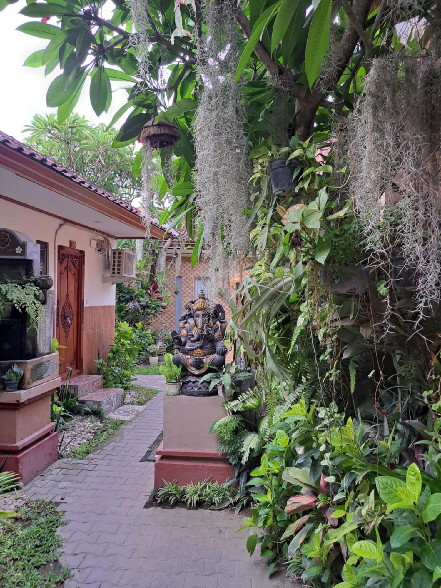 Ascarya Guest House Sanur Esterno foto