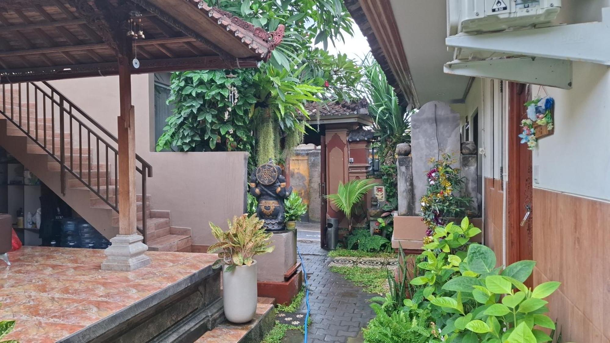 Ascarya Guest House Sanur Esterno foto